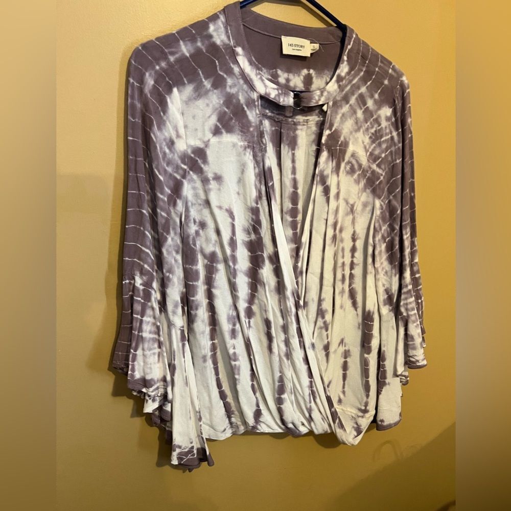 143 story purple tye dye blouse
